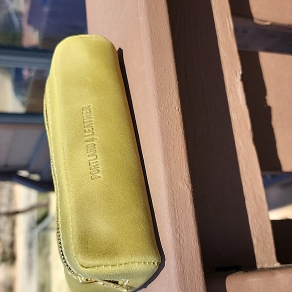 Unicorn 🦄 Portland Leather Goods. Anjou. Brand New!